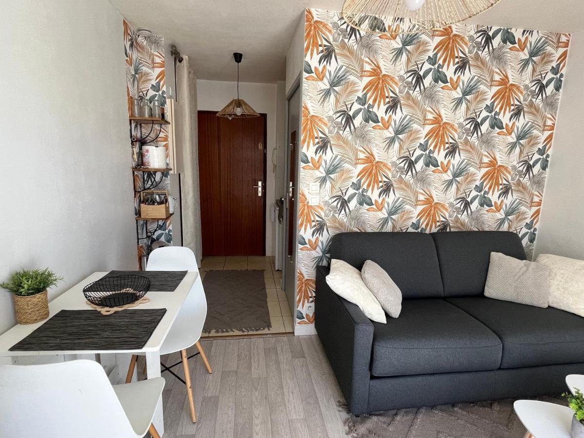 Au Coeur Du Centre Ville De La Rochelle Au Calme Avec Stationnement Gratuit Εξωτερικό φωτογραφία
